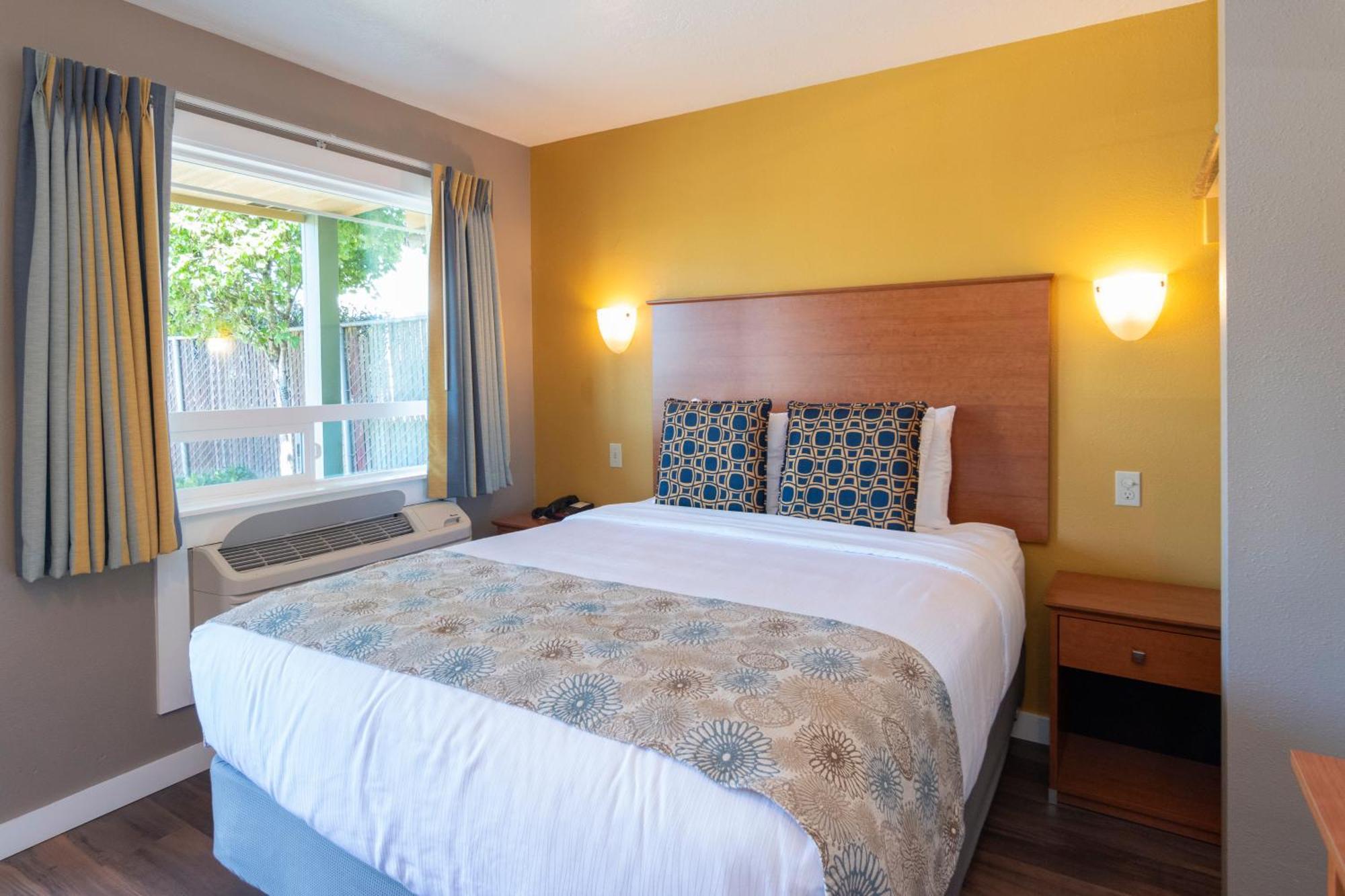 Nordic Inn And Suites Portland Bagian luar foto