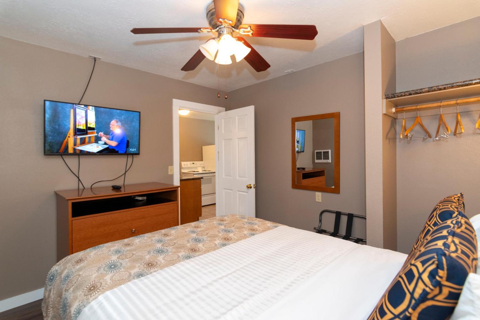 Nordic Inn And Suites Portland Bagian luar foto