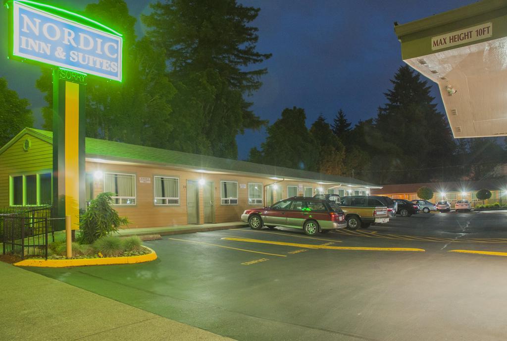 Nordic Inn And Suites Portland Bagian luar foto