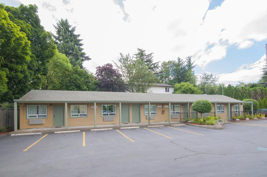 Nordic Inn And Suites Portland Bagian luar foto