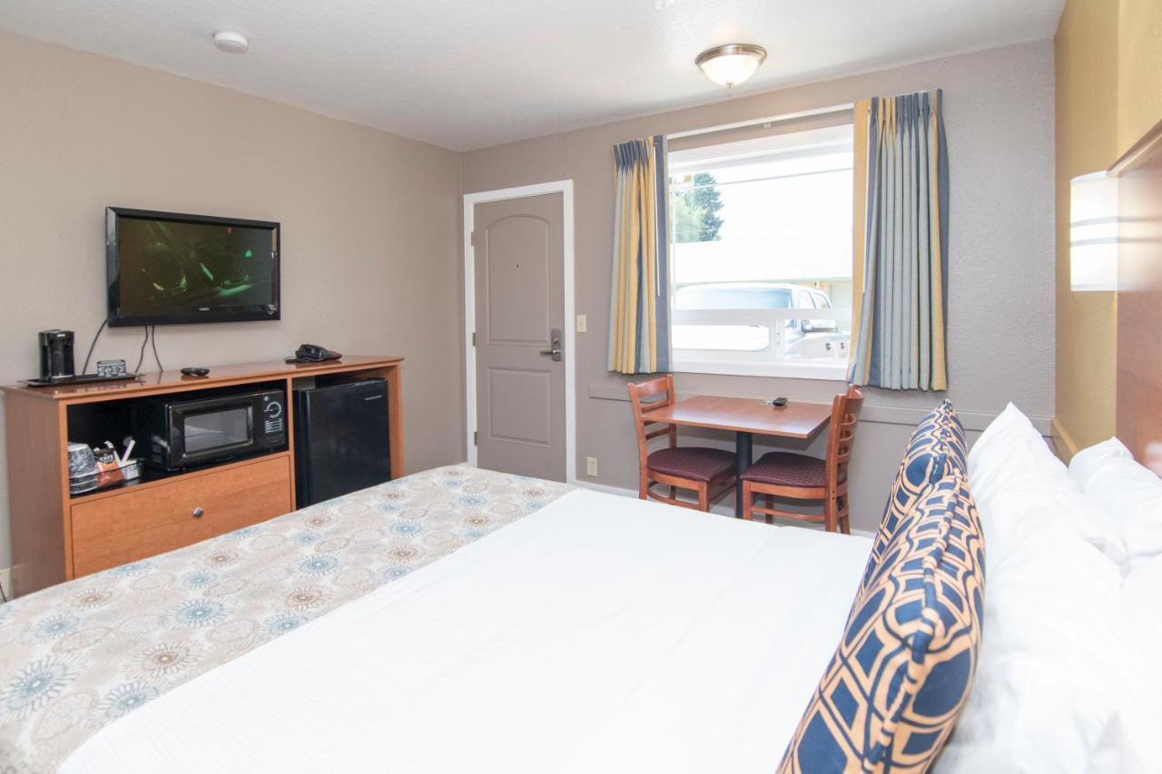 Nordic Inn And Suites Portland Bagian luar foto