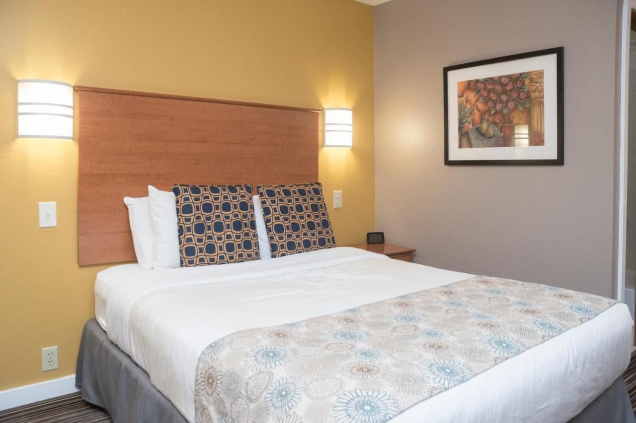 Nordic Inn And Suites Portland Bagian luar foto