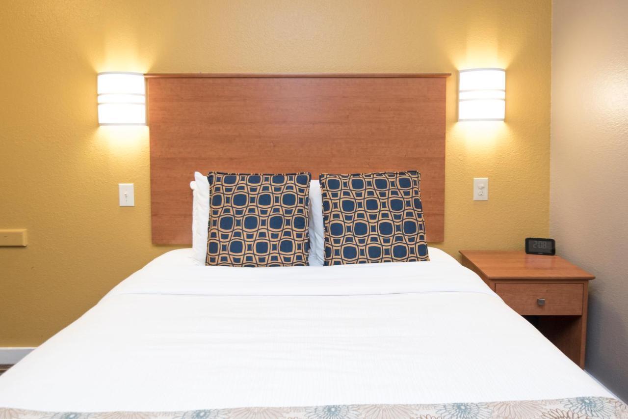 Nordic Inn And Suites Portland Bagian luar foto